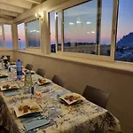 Bed and breakfast Cofanomare 3*