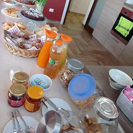 Cofanomare 3* كوستوناتشي