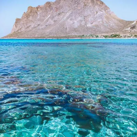 فندق مبيت وإفطار Cofanomare 3*