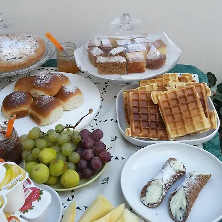 Cofanomare فندق مبيت وإفطار